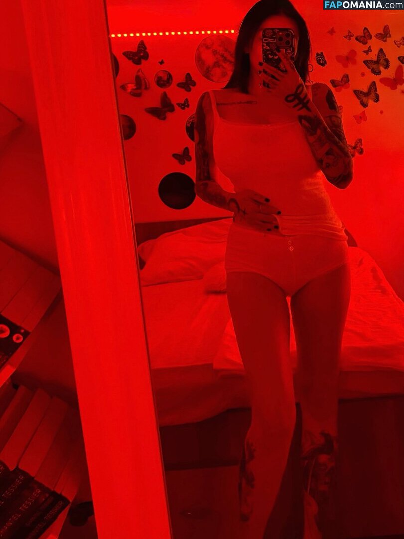 Adriana Donici Nago OnlyFans  Przeciekłe zdjęcie #1