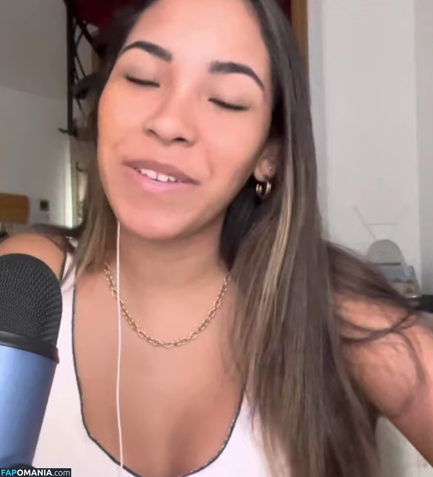 ASMR Adriana / Adriana Verastegui / adriadri / adrianaverastegui_ Nago OnlyFans  Przeciekłe zdjęcie #6