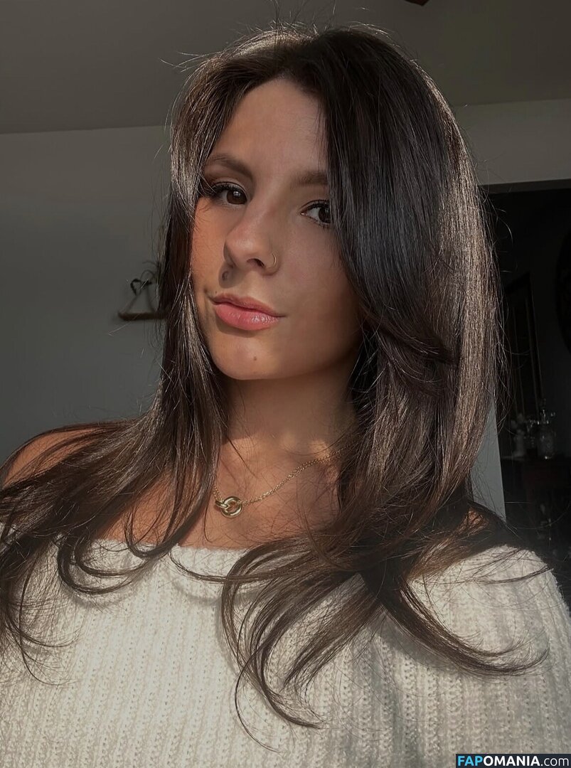 adrienmarket Nago OnlyFans  Przeciekłe zdjęcie #2