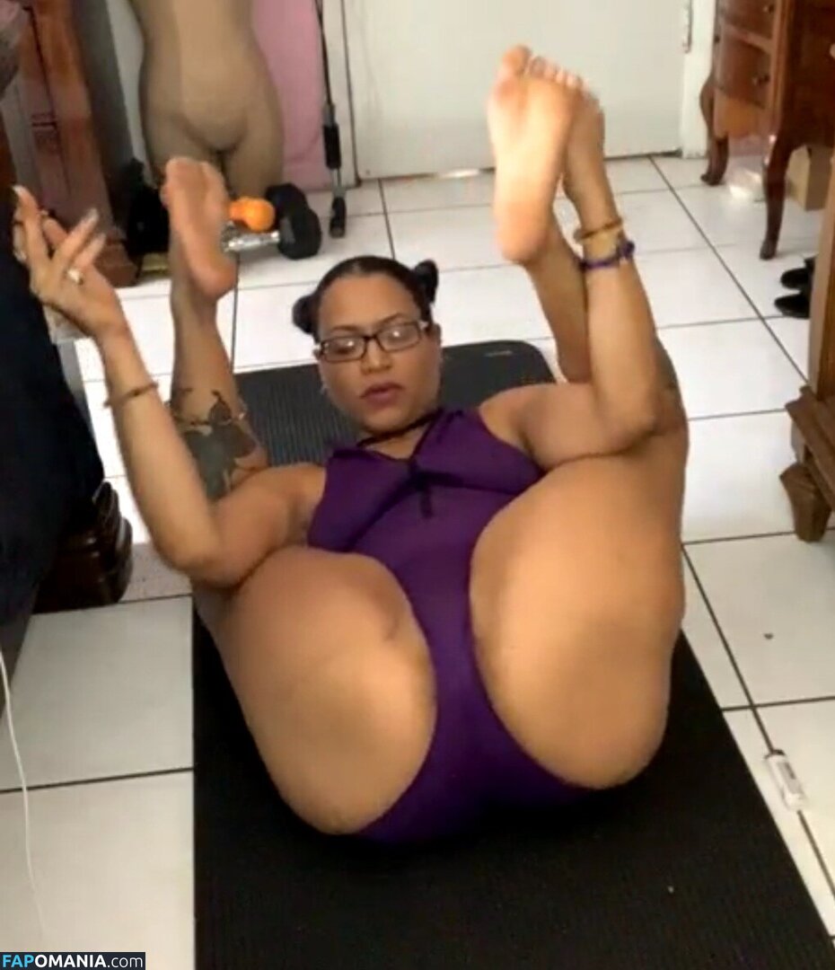 2xthesunshineinc / Afiya Sunshine / AfiyaSunshine / https: / queenafiyasunshine Nago OnlyFans  Przeciekłe zdjęcie #5