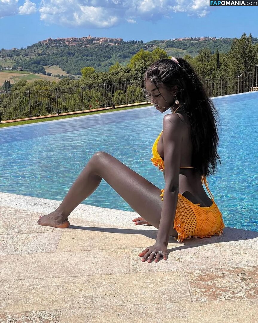 African Booty Meat / curvyandnatural Nago OnlyFans  Przeciekłe zdjęcie #3