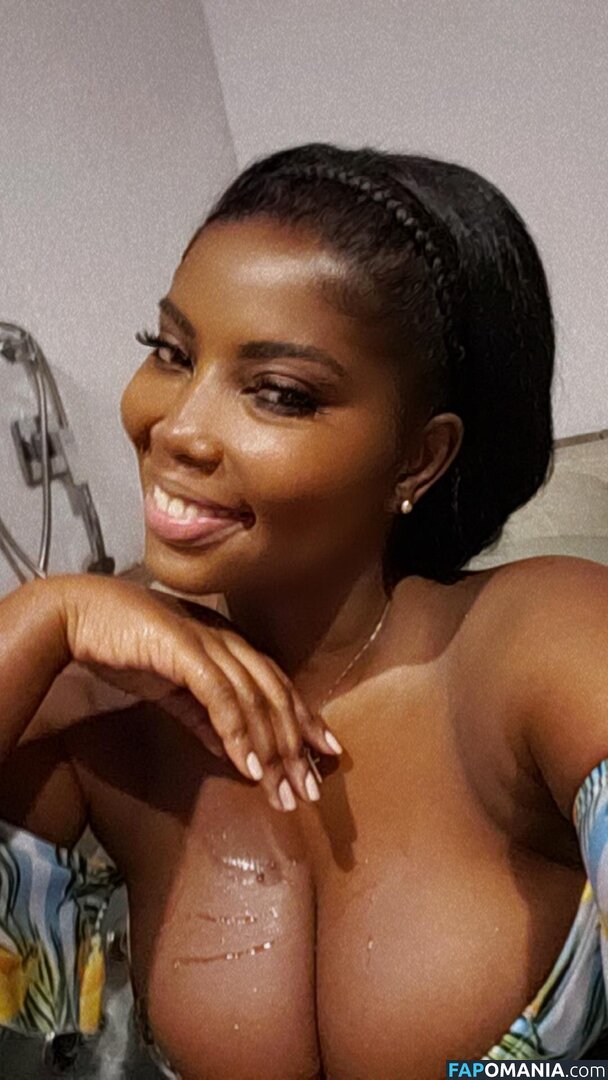 Afrolatina / afrolatinas_ / ebony latinas Nago OnlyFans  Przeciekłe zdjęcie #10