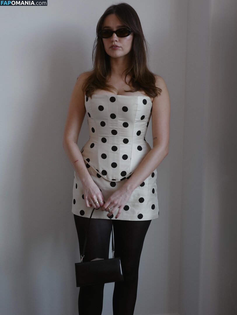 Aimee Lou Wood / aimeelouwood Nago OnlyFans  Przeciekłe zdjęcie #3
