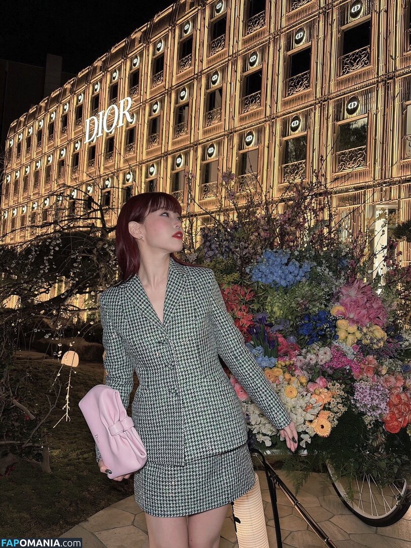 Aina The End / ainatheend_official Nago OnlyFans  Przeciekłe zdjęcie #1