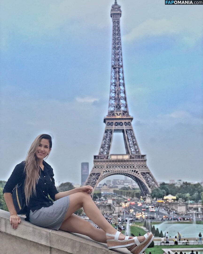 Alejandra Jaramillo / ale_jaramillo Nago OnlyFans  Przeciekłe zdjęcie #9