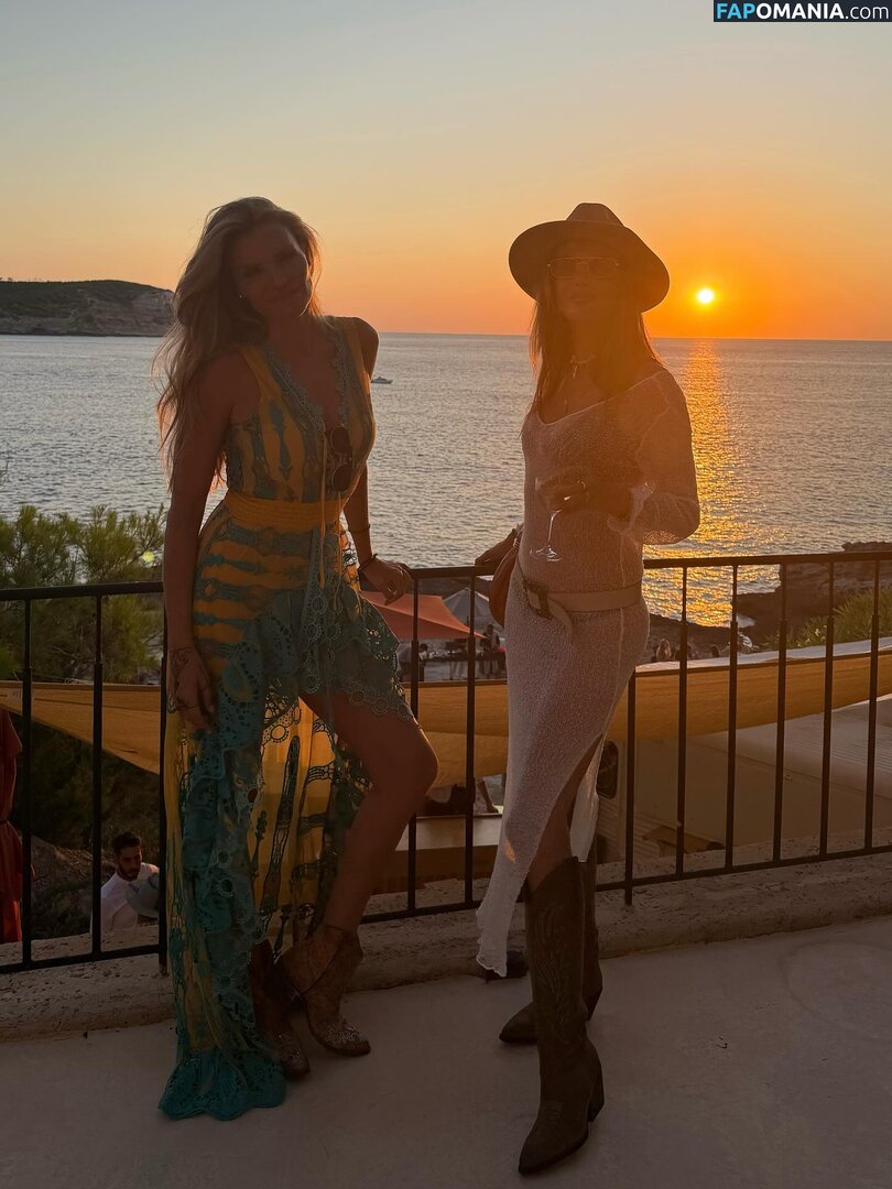 Alessandra / Alessandra Ambrosio / aleambrosio / alelovesanja / alessandraambrosio / https: Nago OnlyFans  Przeciekłe zdjęcie #1526