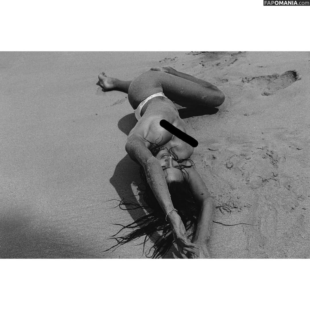 Alessandra / Alessandra Ambrosio / aleambrosio / alelovesanja / alessandraambrosio / https: Nago OnlyFans  Przeciekłe zdjęcie #1532