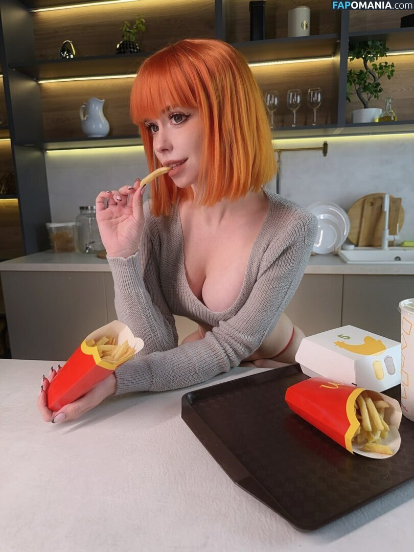 Alexandra Bodler / Caterpillar / caterpillar_cos / caterpillarcos / caterpillarcos_ Nago OnlyFans  Przeciekłe zdjęcie #75