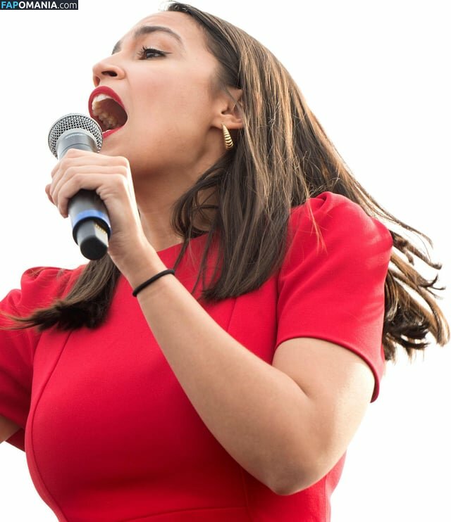 AOC / Alexandria Ocasio-Cortez Nago OnlyFans  Przeciekłe zdjęcie #14