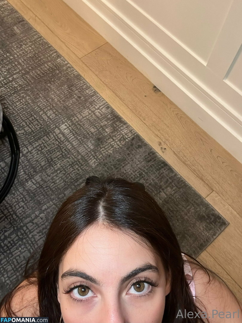 alexapearl / alexasxlife Nago OnlyFans  Przeciekłe zdjęcie #9