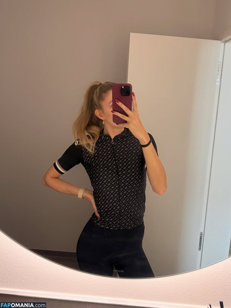 Alica Schmidt / alicasmd / nathalieschmidt Nago OnlyFans  Przeciekłe zdjęcie #1040