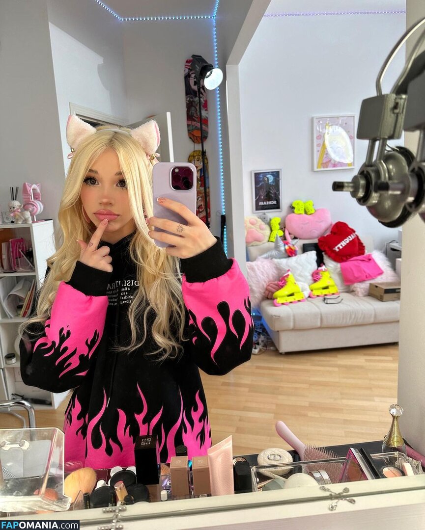 Alice Delish / alice_delish / alicedelish Nago OnlyFans  Przeciekłe zdjęcie #3017