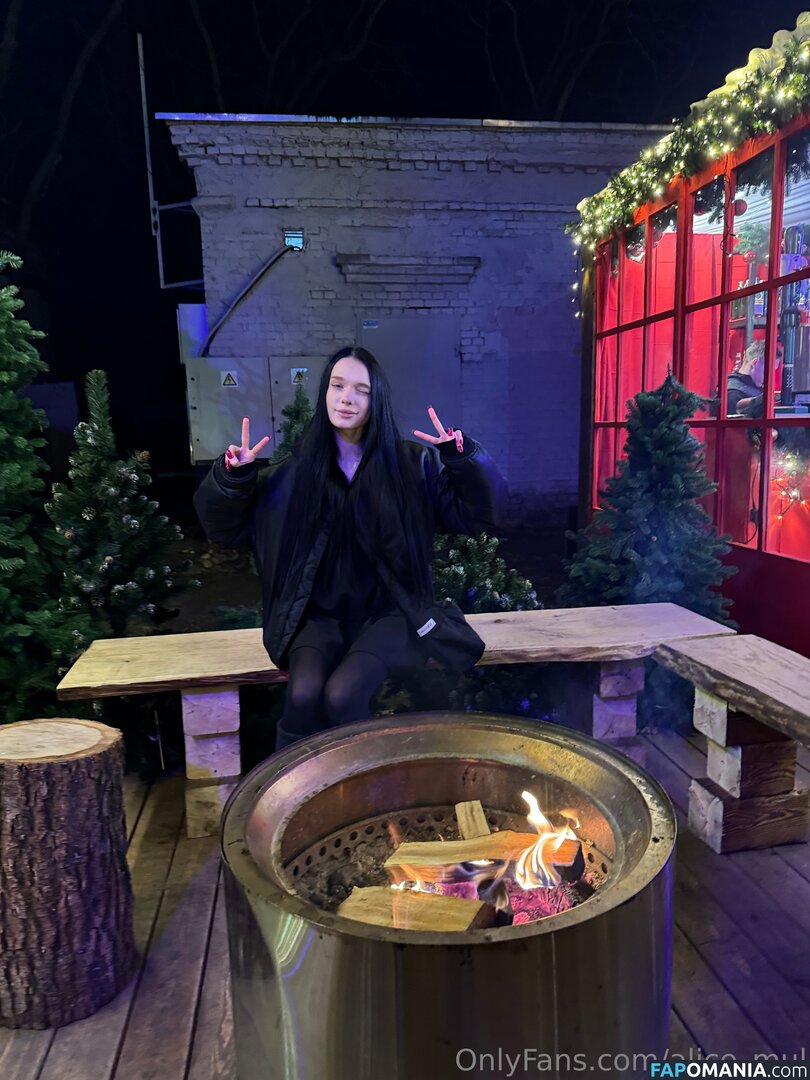 alice_mul / l_amulette Nago OnlyFans  Przeciekłe zdjęcie #20