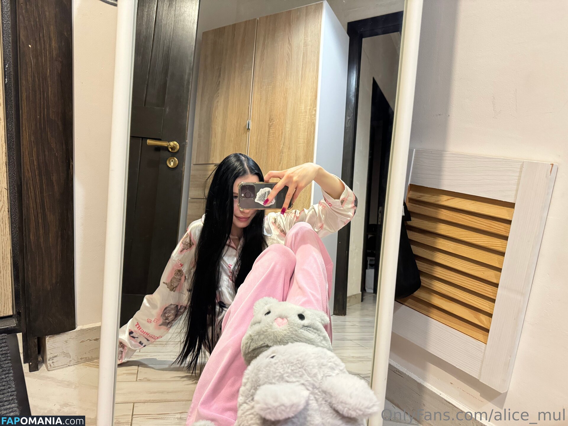 alice_mul / l_amulette Nago OnlyFans  Przeciekłe zdjęcie #22