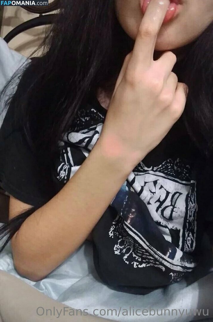 alicebluwu / alicebunnyuwu Nago OnlyFans  Przeciekłe zdjęcie #6