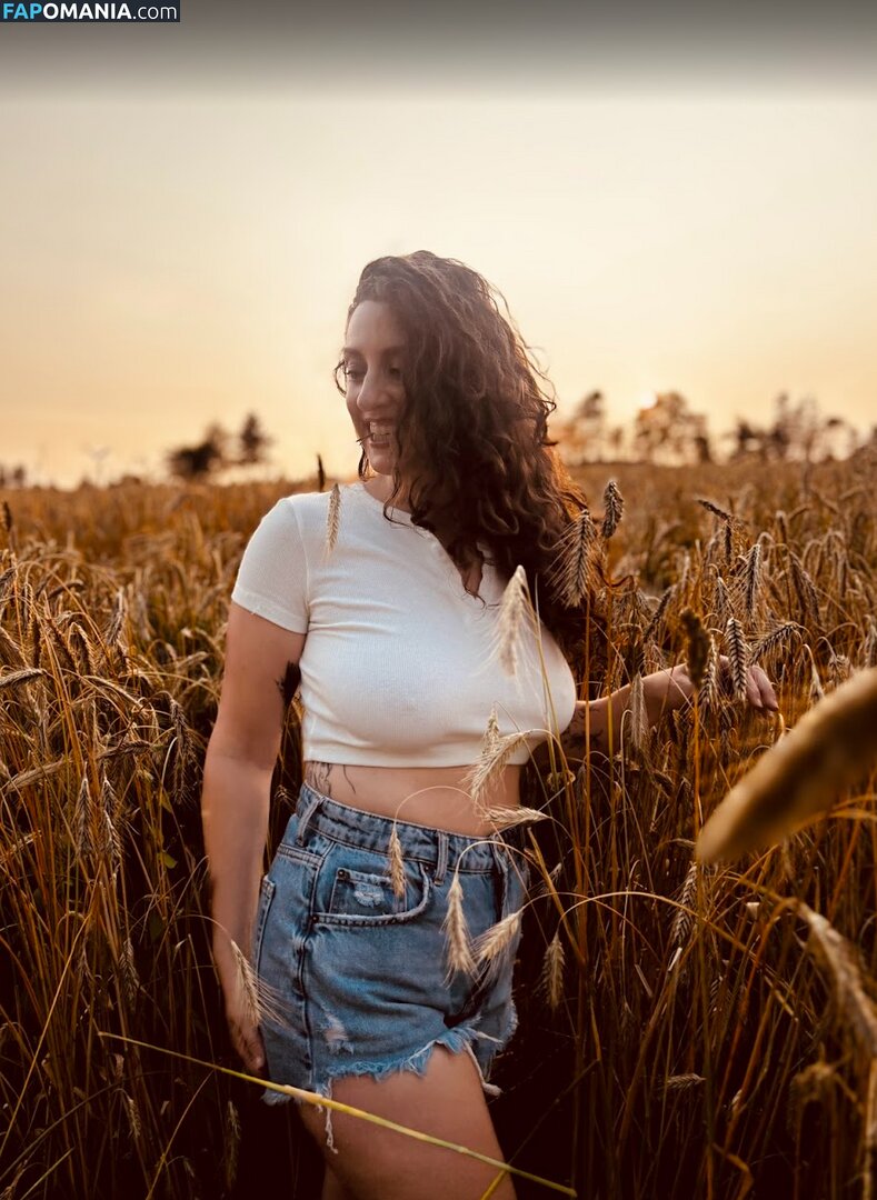 aliimp_mixed_media / aliimperiale Nago OnlyFans  Przeciekłe zdjęcie #1