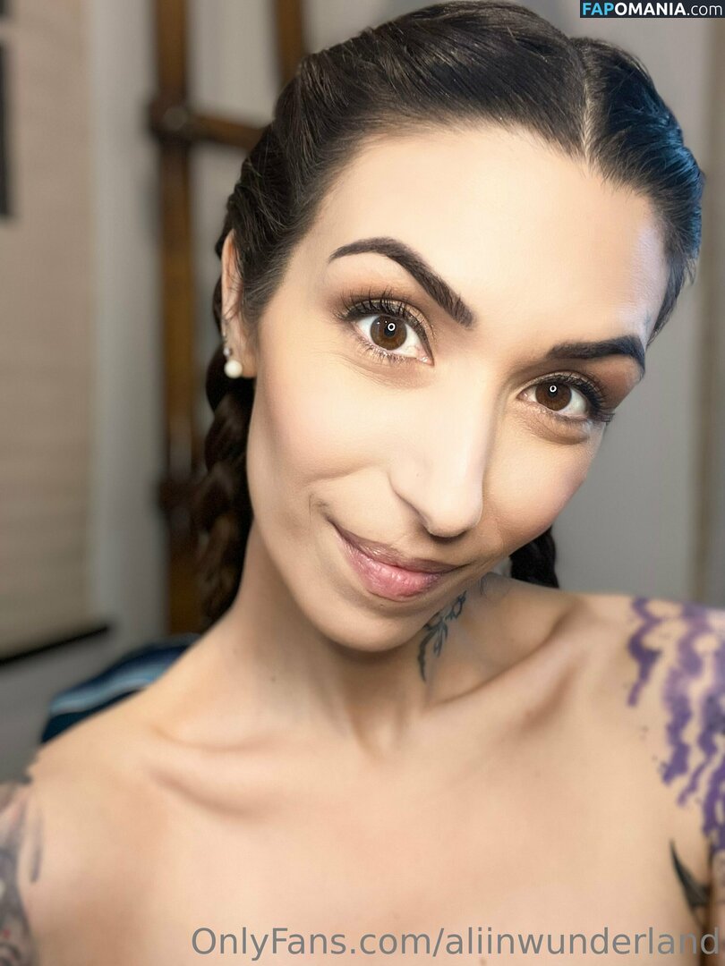 aliinwondrland / aliinwunderland Nago OnlyFans  Przeciekłe zdjęcie #10