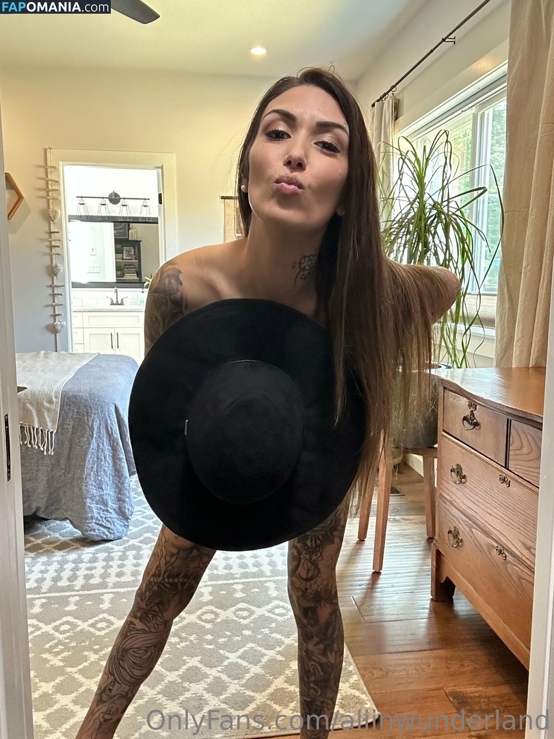 aliinwondrland / aliinwunderland Nago OnlyFans  Przeciekłe zdjęcie #56
