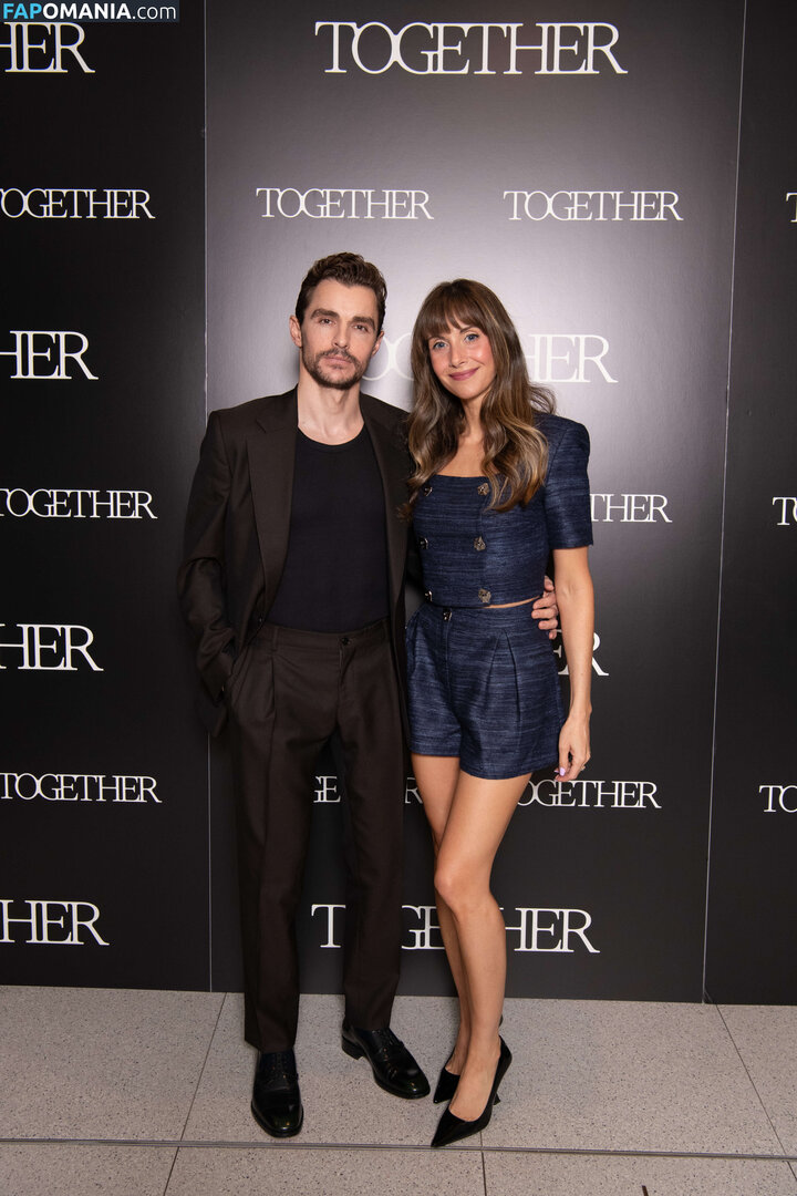 Alison Brie / alisonbrie Nago OnlyFans  Przeciekłe zdjęcie #22