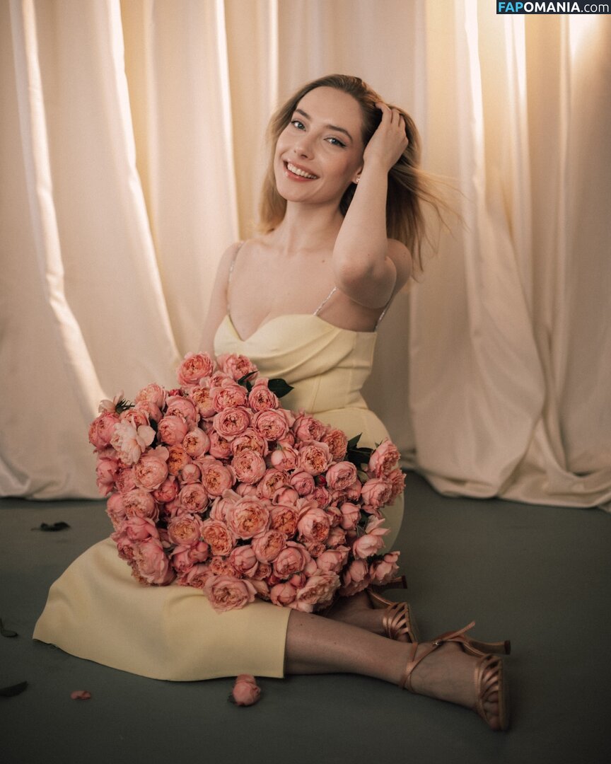 Alissa Strekozova / alissaofficial_ Nago OnlyFans  Przeciekłe zdjęcie #3