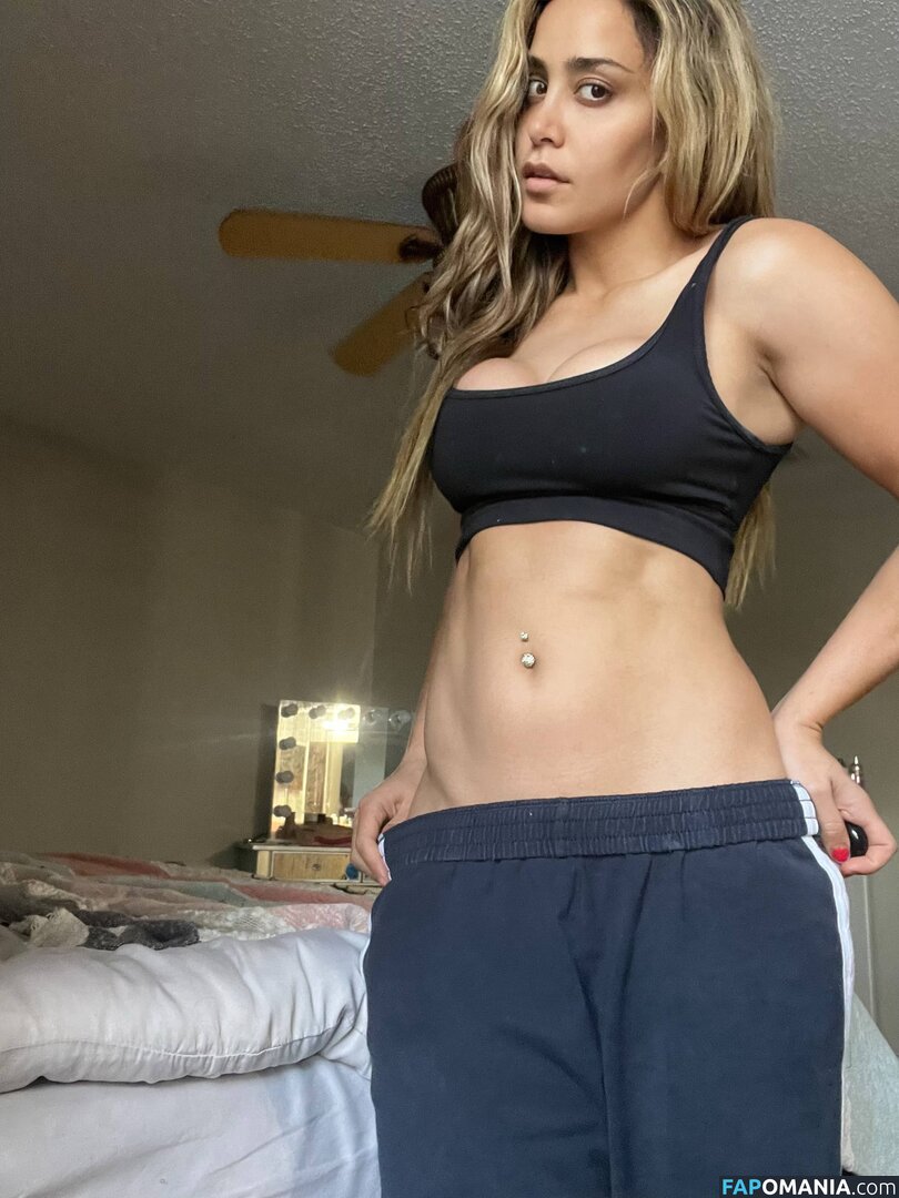 Aliyah Nago OnlyFans  Przeciekłe zdjęcie #3