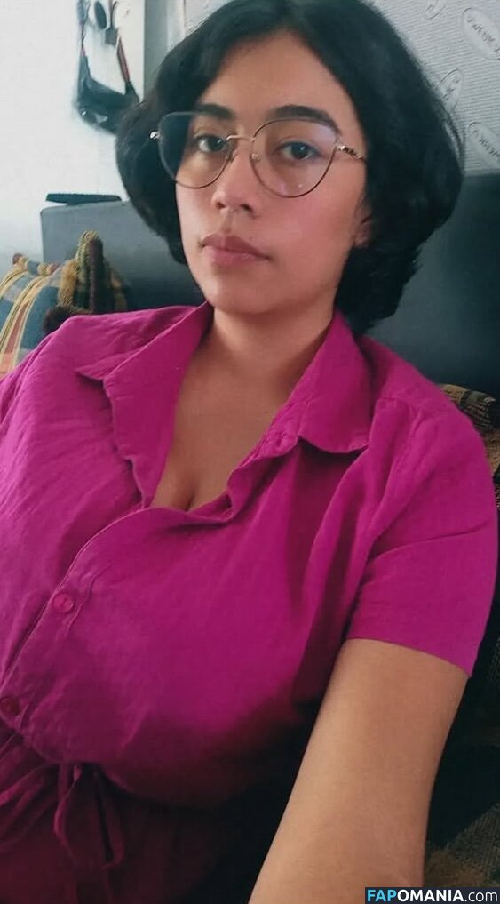 Allisauria / https: Nago OnlyFans  Przeciekłe zdjęcie #3