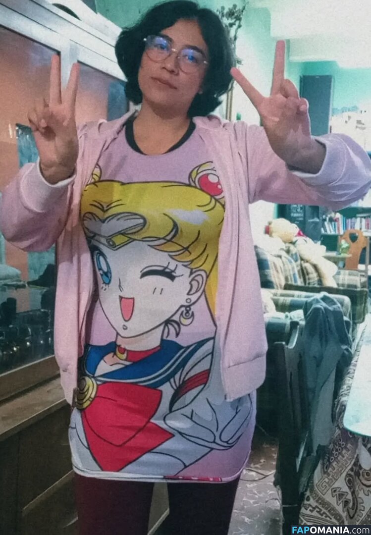 Allisauria / https: Nago OnlyFans  Przeciekłe zdjęcie #5