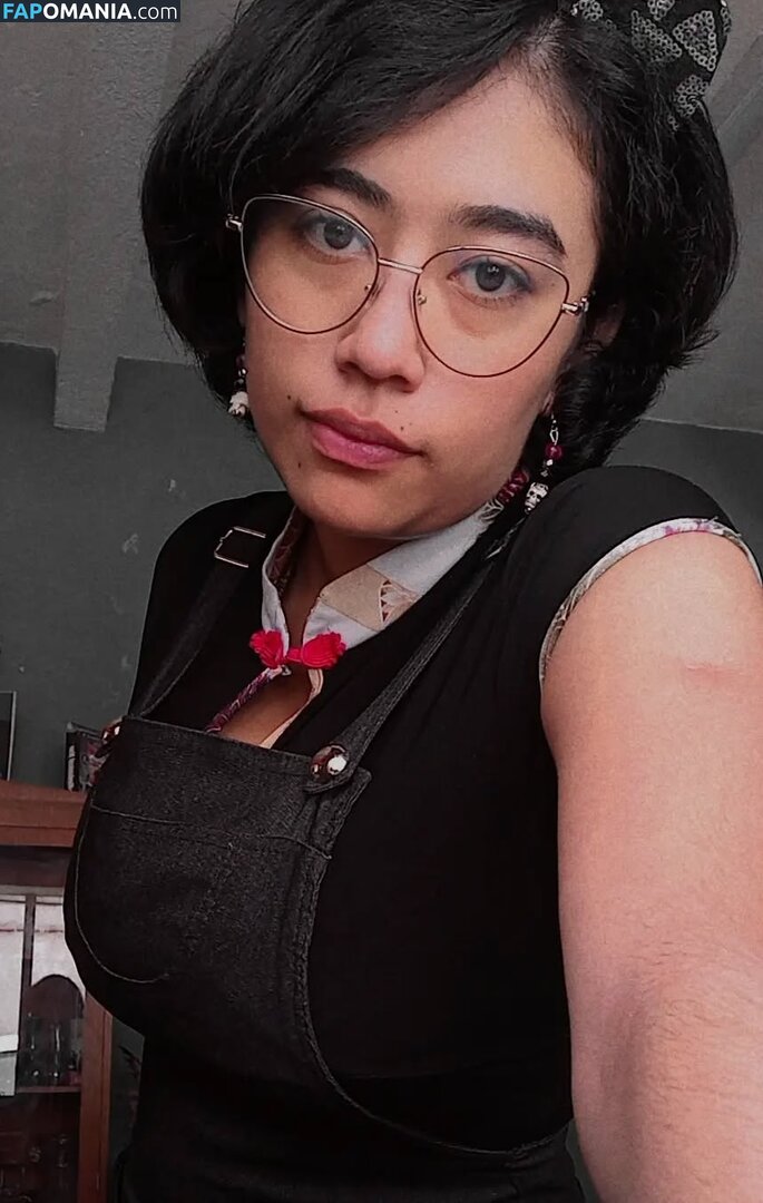 Allisauria / https: Nago OnlyFans  Przeciekłe zdjęcie #10