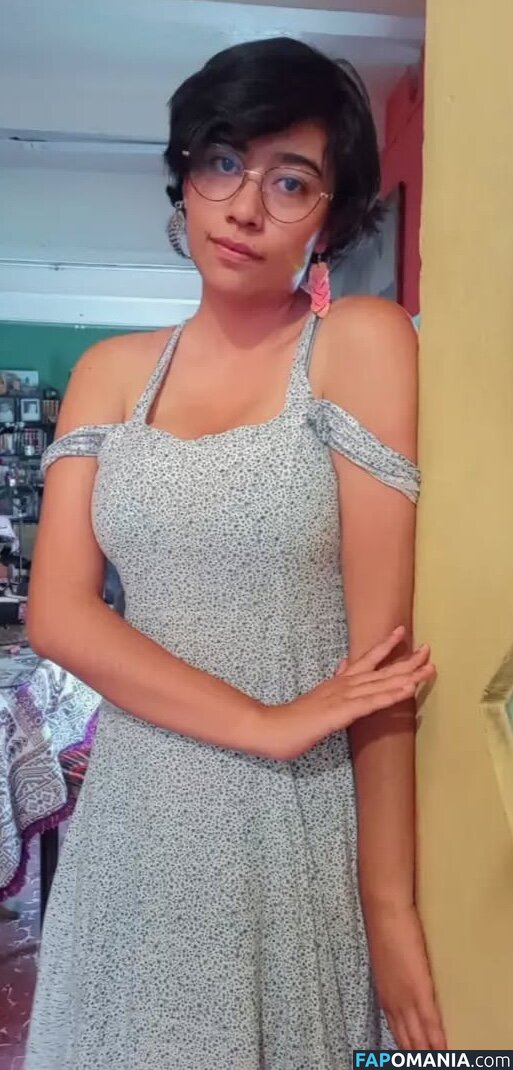 Allisauria / https: Nago OnlyFans  Przeciekłe zdjęcie #12