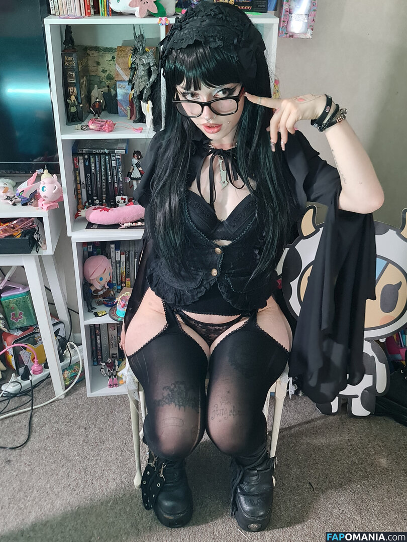 +:｡.ruby ʚ ♡ ɞ ⋆ ✧.｡ / allmyheartbear / myarykerx / usakumyawhore / usakyumawhore Nago OnlyFans  Przeciekłe zdjęcie #4