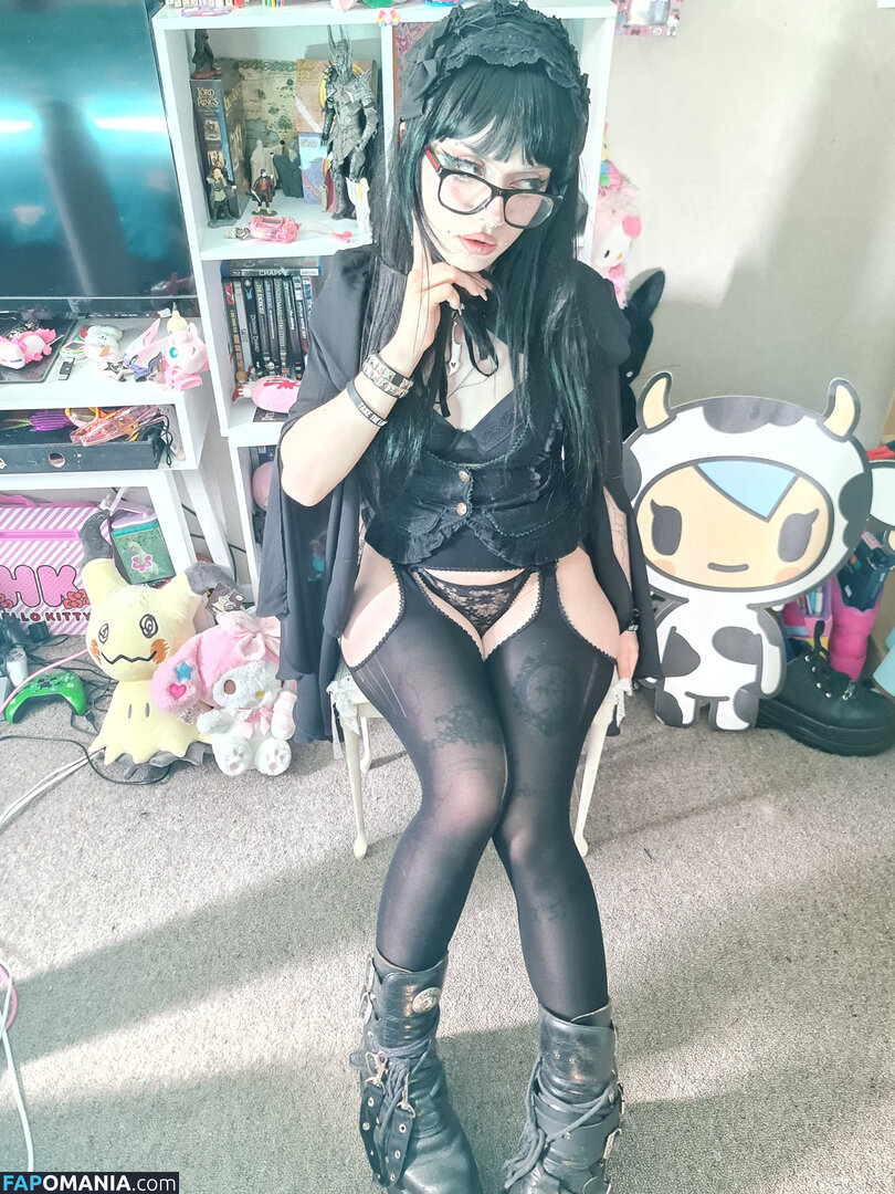 +:｡.ruby ʚ ♡ ɞ ⋆ ✧.｡ / allmyheartbear / myarykerx / usakumyawhore / usakyumawhore Nago OnlyFans  Przeciekłe zdjęcie #9