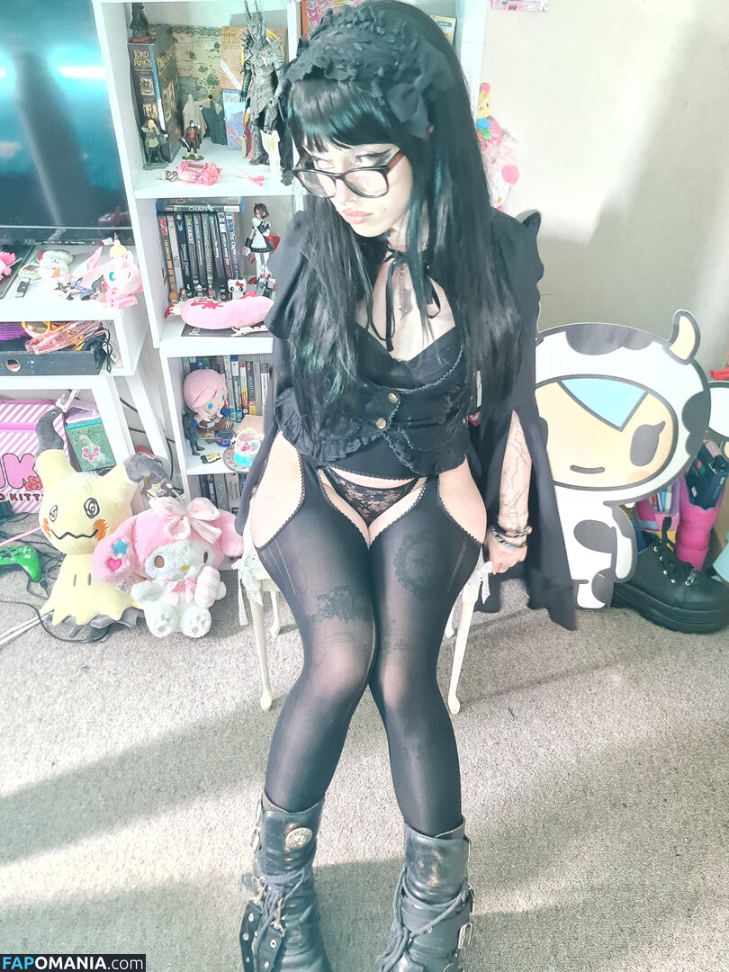 +:｡.ruby ʚ ♡ ɞ ⋆ ✧.｡ / allmyheartbear / myarykerx / usakumyawhore / usakyumawhore Nago OnlyFans  Przeciekłe zdjęcie #11