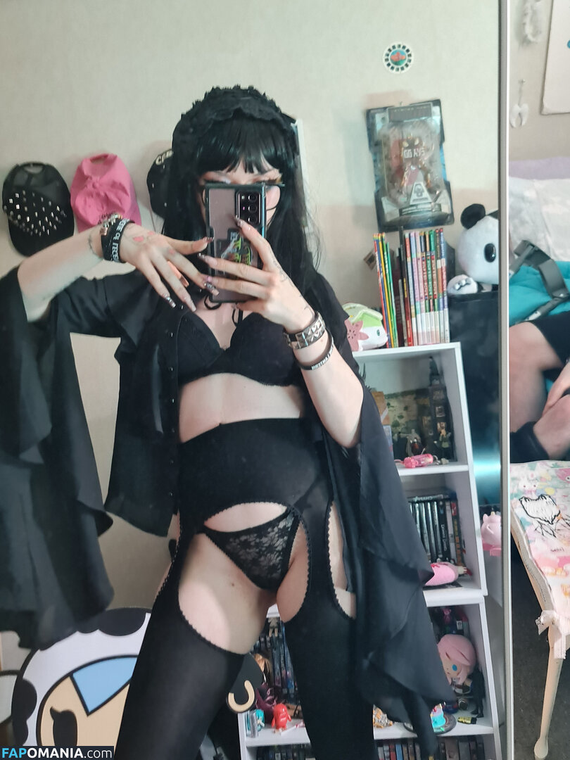 +:｡.ruby ʚ ♡ ɞ ⋆ ✧.｡ / allmyheartbear / myarykerx / usakumyawhore / usakyumawhore Nago OnlyFans  Przeciekłe zdjęcie #12