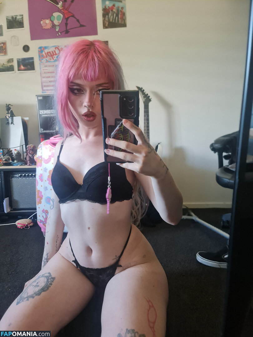 +:｡.ruby ʚ ♡ ɞ ⋆ ✧.｡ / allmyheartbear / myarykerx / usakumyawhore / usakyumawhore Nago OnlyFans  Przeciekłe zdjęcie #36