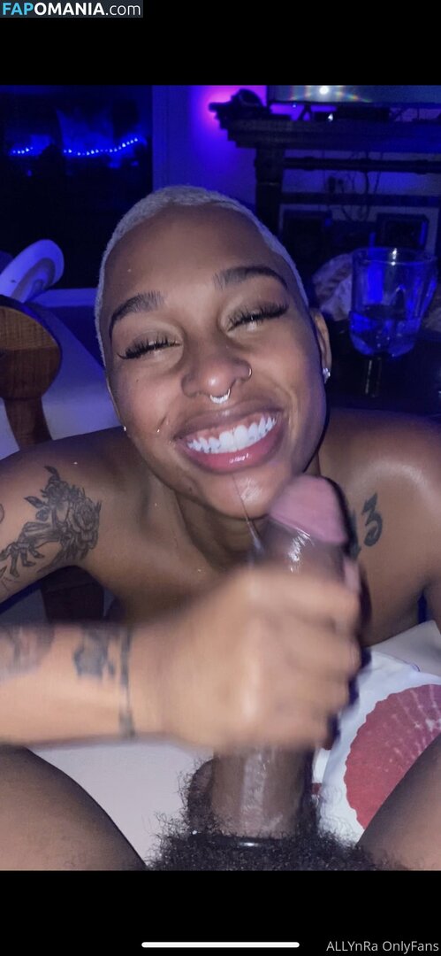 AllynRa / allyn.ra Nago OnlyFans  Przeciekłe zdjęcie #4