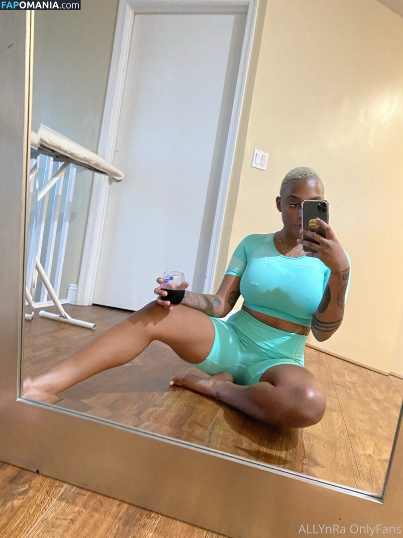 AllynRa / allyn.ra Nago OnlyFans  Przeciekłe zdjęcie #10