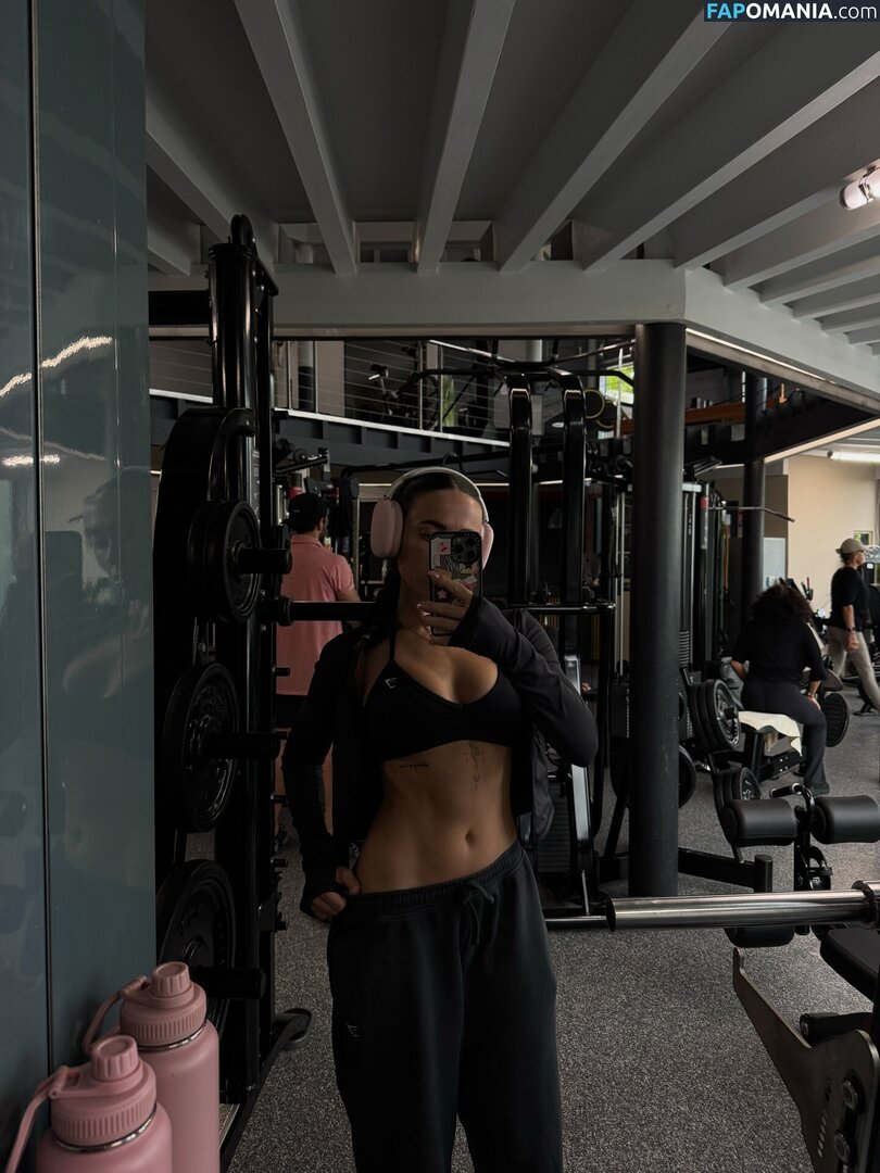 Alohalaia / alohalaia_ / thealohatrainer Nago OnlyFans  Przeciekłe zdjęcie #10