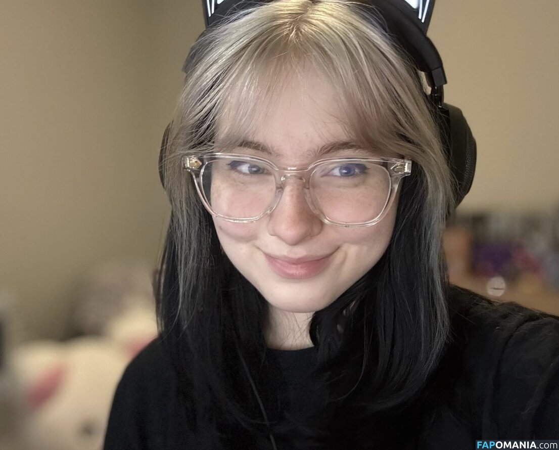 Alysa Liu / AlysaLiu / alysaxliu / https: Nago OnlyFans  Przeciekłe zdjęcie #5