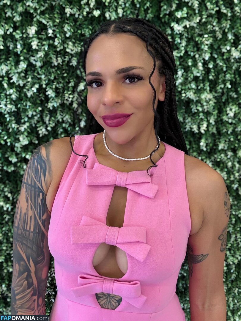 Amber Reacts / amber walker / ambercharity5 Nago OnlyFans  Przeciekłe zdjęcie #11