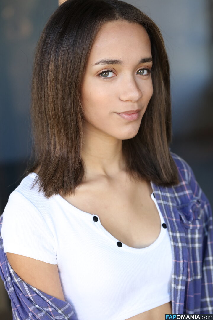 Amirah J Nago OnlyFans  Przeciekłe zdjęcie #6