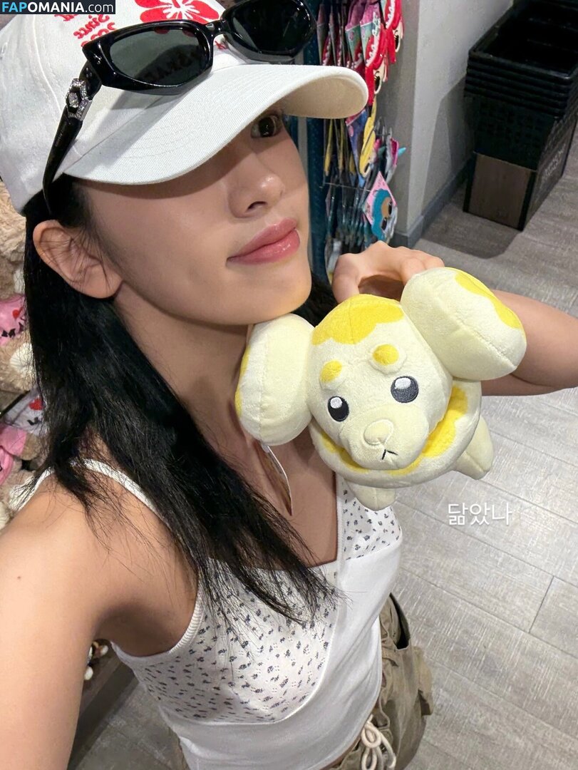 An IVE / An Yujin 안유진 | / _yujin_an Nago OnlyFans  Przeciekłe zdjęcie #27