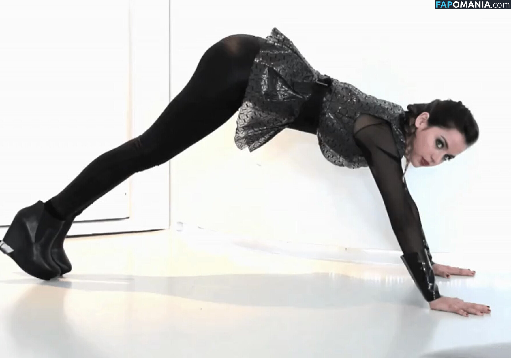 Ana De Armas / ana_d_armas / anadearmas / anadearmasdaily / https: Nago OnlyFans  Przeciekłe zdjęcie #1406