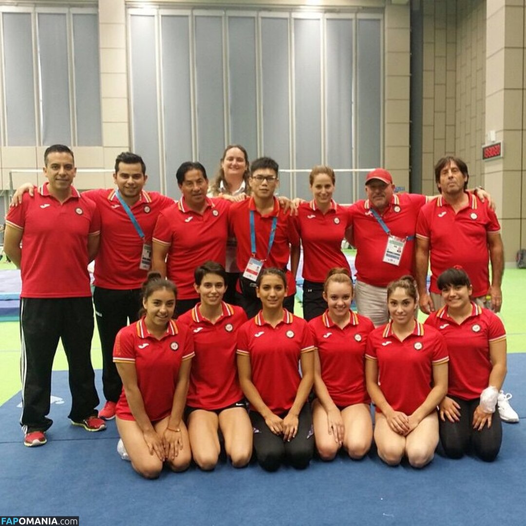 Ana Lago / analago95 / analagooficial / https: Nago OnlyFans  Przeciekłe zdjęcie #3