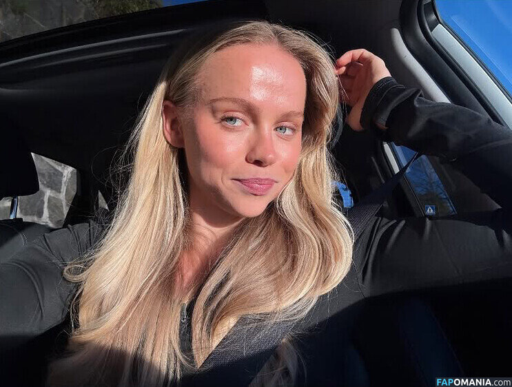 Andrea Rooth / andrea.rooth Nago OnlyFans  Przeciekłe zdjęcie #1