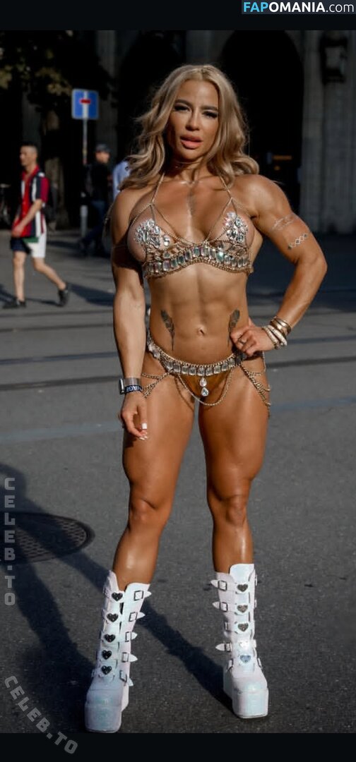 andreaschaerer Nago OnlyFans  Przeciekłe zdjęcie #8