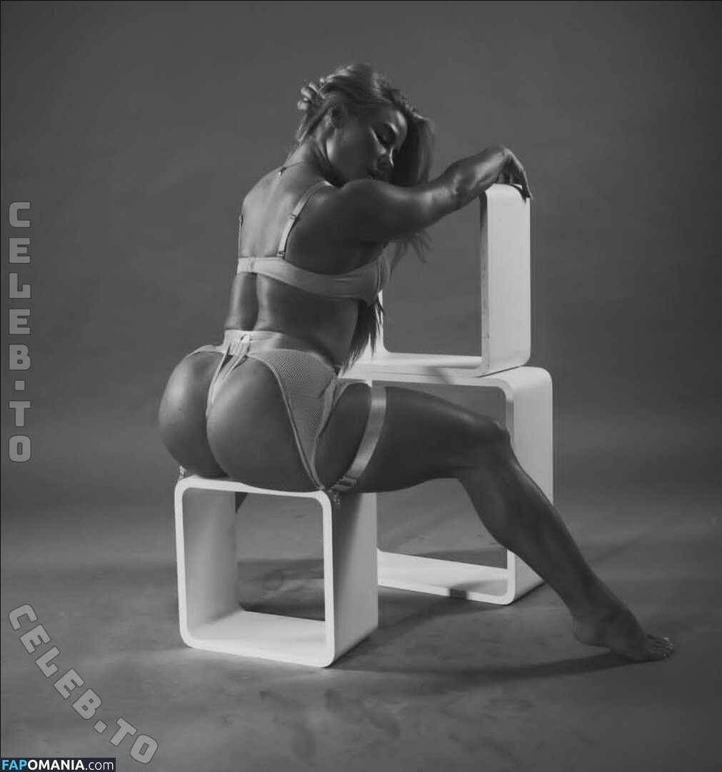 andreaschaerer Nago OnlyFans  Przeciekłe zdjęcie #13