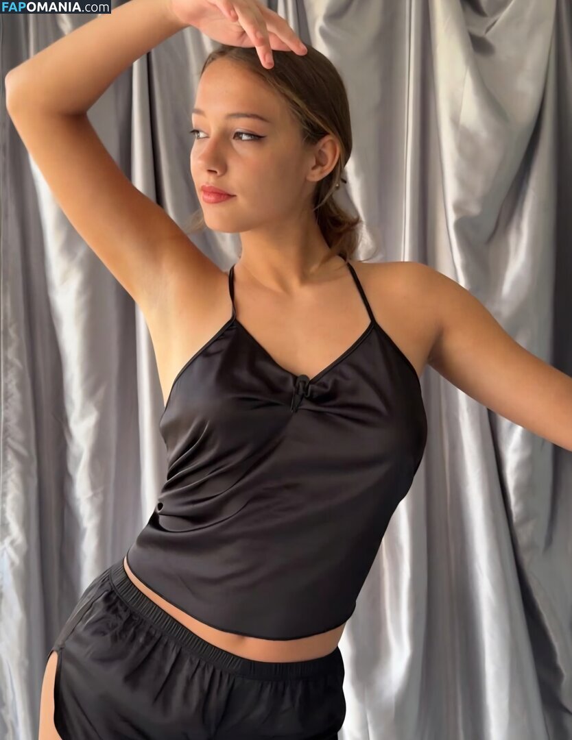 Anfisaria Riazhkina / Odd-Crab8566 / anfisaria Nago OnlyFans  Przeciekłe zdjęcie #8