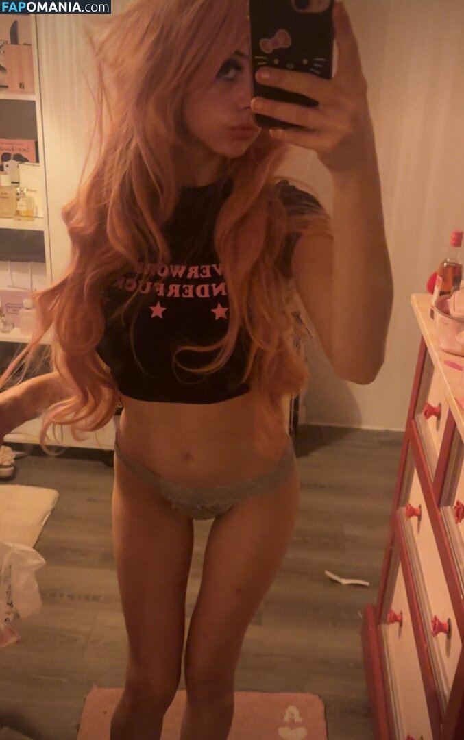 ang3lcqkes / https: Nago OnlyFans  Przeciekłe zdjęcie #3