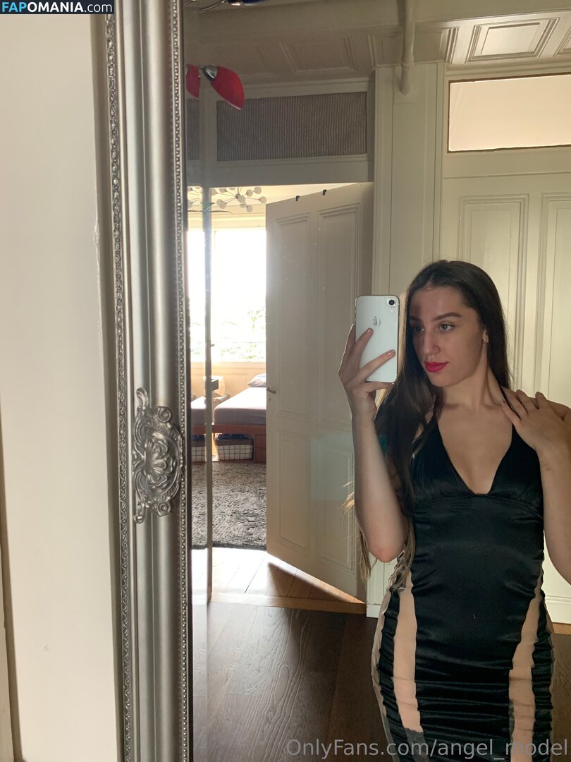 ange.elle__ / ange_elle Nago OnlyFans  Przeciekłe zdjęcie #13