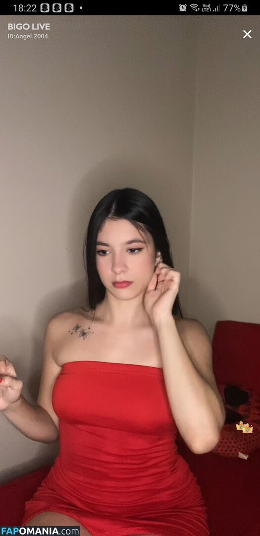 angel_2004___ Nago OnlyFans  Przeciekłe zdjęcie #1